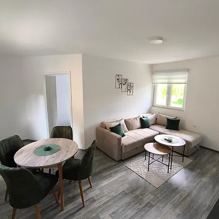 Removic Apartment *